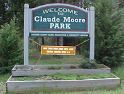 photo of entrance sign